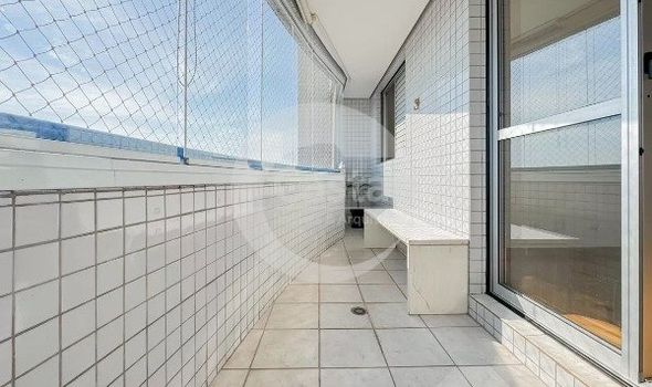 Foto 2 do(a) Apartamento de 3 quartos à venda em Cambuci, São Paulo