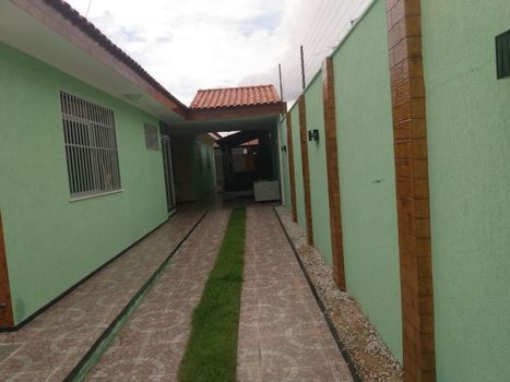 Foto 3 do(a) Casa de 5 quartos à venda em Vila União, Fortaleza