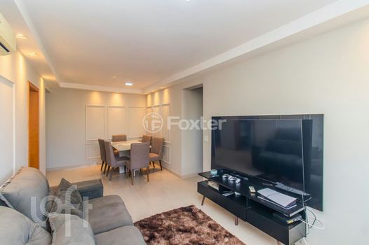 Foto 3 do(a) Apartamento de 2 quartos à venda em Jardim Botânico, Porto Alegre