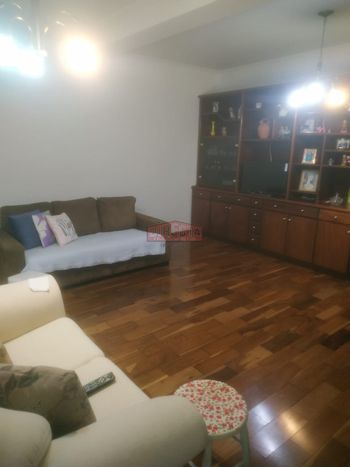 Foto 8 do(a) Casa de 3 quartos à venda em Jardim da Glória, São Paulo
