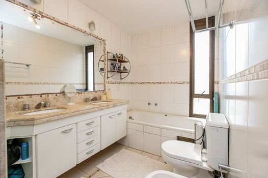 Foto 32 do(a) Apartamento de 3 quartos à venda em Itaim Bibi, São Paulo
