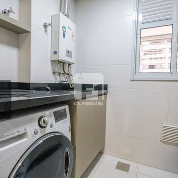 Foto 7 do(a) Apartamento de 3 quartos à venda em Centro, Florianópolis