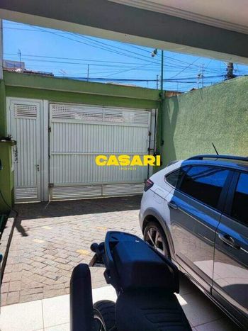 Foto 4 do(a) Casa de 3 quartos à venda em Jardim Las Vegas, Santo André