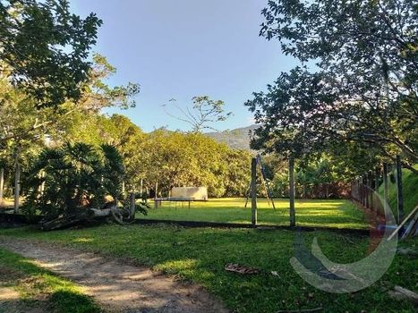 Foto 3 do(a) Fazenda / Sítio / Chácara de 5 quartos à venda em Pântano do Sul, Florianópolis