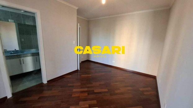Foto 3 do(a) Apartamento de 3 quartos à venda em Vila Bastos, Santo André