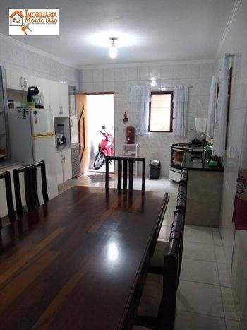 Foto 4 do(a) Casa de 3 quartos à venda em Jardim Adriana, Guarulhos