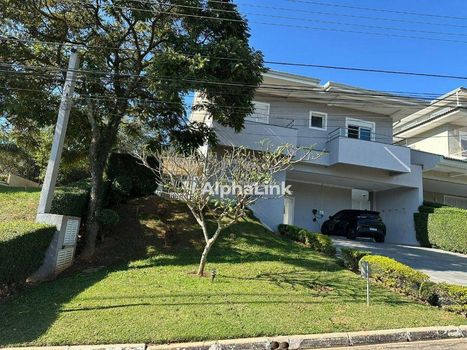 Foto 1 do(a) Casa em Condomínio de 5 quartos para alugar em Tarumã, Santana de Parnaíba