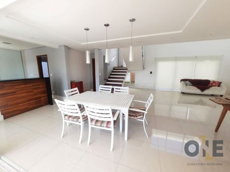 Foto 9 do(a) Casa em Condomínio de 3 quartos para alugar em Pousada dos Bandeirantes, Carapicuíba