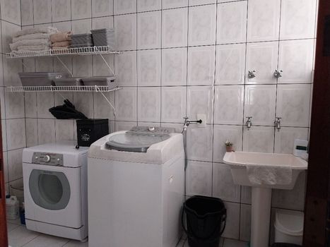 Foto 30 do(a) Casa de 4 quartos à venda em Parque dos Lagos, Mogi das Cruzes