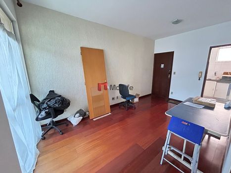 Foto 3 do(a) Apartamento de 3 quartos à venda em Jardim Montanhês, Belo Horizonte