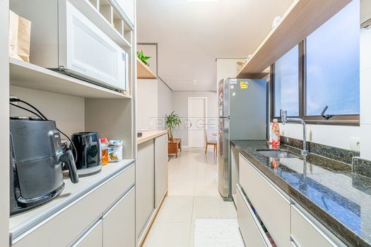 Foto 13 do(a) Apartamento de 2 quartos à venda em Petrópolis, Porto Alegre