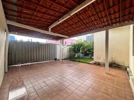Foto 2 do(a) Casa de 4 quartos à venda em Lagoa Nova, Natal