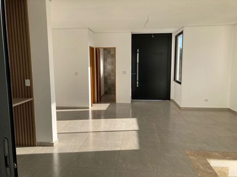 Foto 7 do(a) Casa de 4 quartos à venda em Jardim São Pedro, Mogi das Cruzes