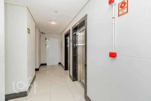Foto 29 do(a) Apartamento de 2 quartos à venda em Petrópolis, Porto Alegre