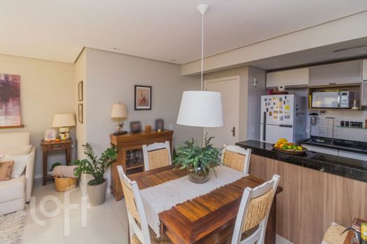 Foto 7 do(a) Apartamento de 2 quartos à venda em Petrópolis, Porto Alegre