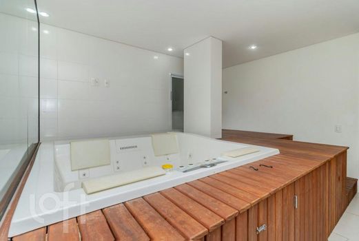 Foto 39 do(a) Apartamento de 2 quartos à venda em Petrópolis, Porto Alegre