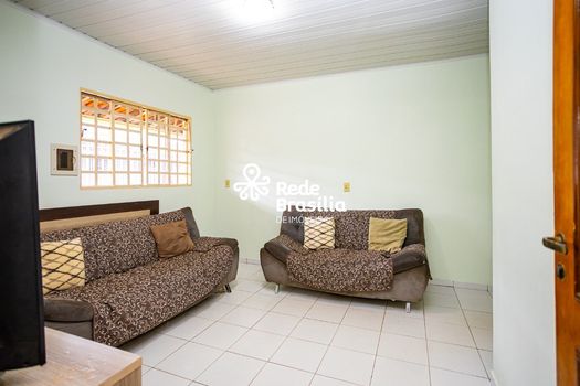 Foto 1 do(a) Casa de 3 quartos à venda em Ceilândia Sul (Ceilândia), Brasília