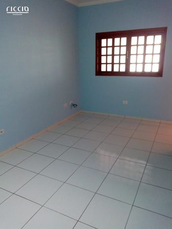 Foto 3 do(a) Casa de 3 quartos à venda em Residencial União, São José dos Campos