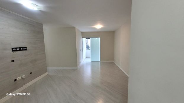 Foto 2 do(a) Apartamento de 3 quartos à venda em Alto da Lapa, São Paulo