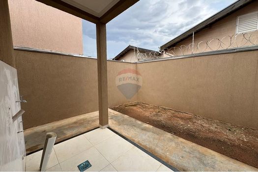 Foto 40 do(a) Casa de 2 quartos à venda em Jardim Ângelo Jurca, Ribeirão Preto