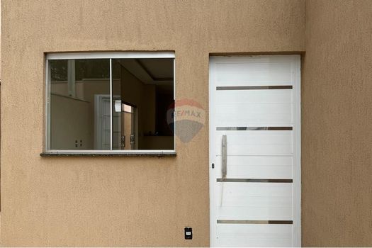 Foto 4 do(a) Casa de 2 quartos à venda em Jardim Ângelo Jurca, Ribeirão Preto