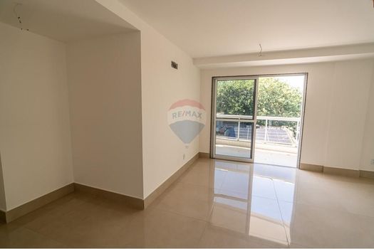 Foto 6 do(a) Apartamento de 3 quartos à venda em Jardim Guanabara, Rio de Janeiro