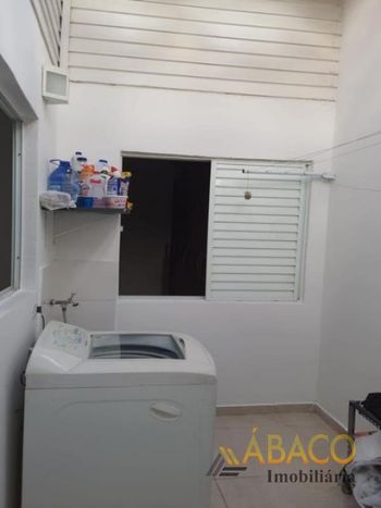 Foto 8 do(a) Casa de 3 quartos à venda em Jardim Ipanema, São Carlos