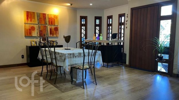 Foto 3 do(a) Casa de 3 quartos à venda em Nossa Senhora das Graças, Canoas