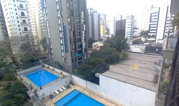 Foto 8 do(a) Apartamento de 4 quartos à venda em Indianópolis, São Paulo