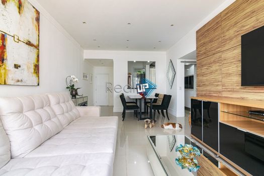 Foto 4 do(a) Apartamento de 3 quartos à venda em Ipanema, Rio de Janeiro