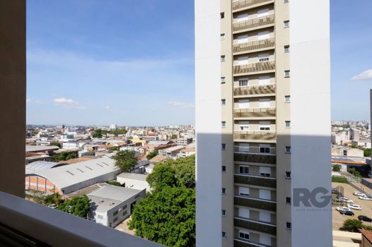 Foto 23 do(a) Apartamento de 3 quartos à venda em São Geraldo, Porto Alegre