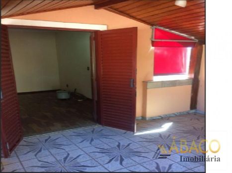 Foto 3 do(a) Casa de 4 quartos à venda em Jardim Centenário, São Carlos