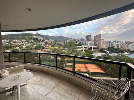 Foto 25 do(a) Cobertura de 4 quartos à venda em Serra, Belo Horizonte
