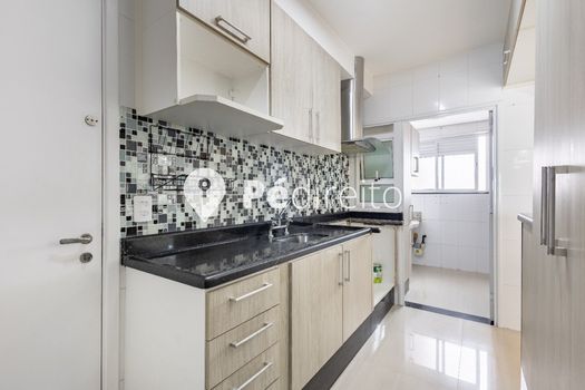 Foto 13 do(a) Apartamento de 3 quartos à venda em Vila Bertioga, São Paulo