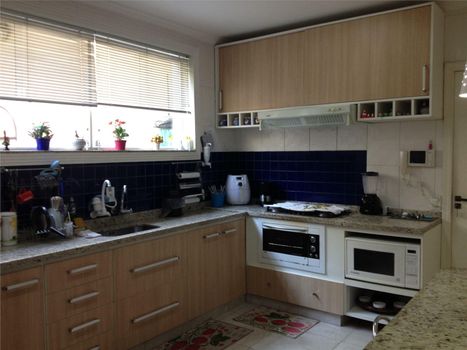 Foto 13 do(a) Casa em Condomínio de 4 quartos à venda em Jardim Bonfiglioli, São Paulo