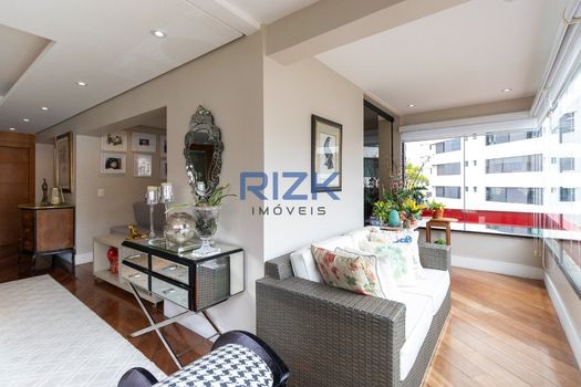 Foto 5 do(a) Apartamento de 3 quartos à venda em Aclimação, São Paulo