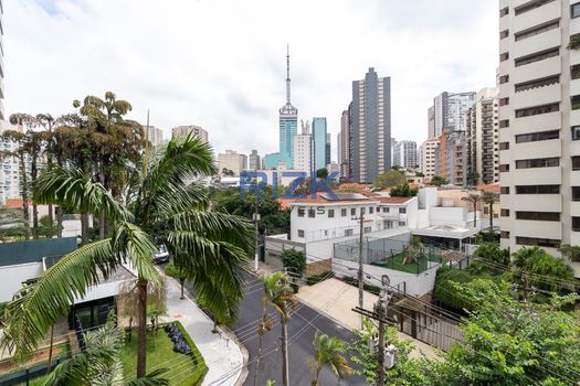 Foto 7 do(a) Apartamento de 3 quartos à venda em Aclimação, São Paulo