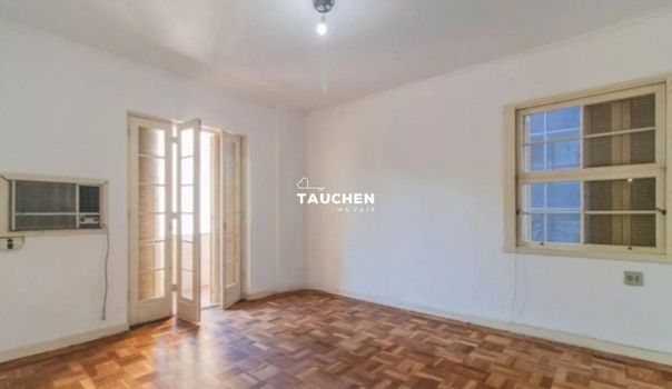 Foto 7 do(a) Apartamento de 3 quartos à venda em Centro Histórico, Porto Alegre