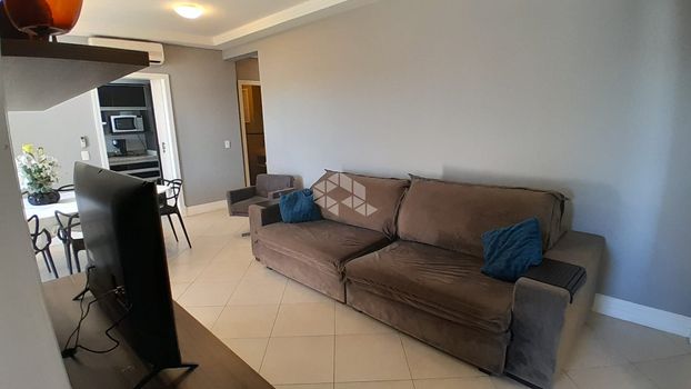 Foto 5 do(a) Apartamento de 2 quartos à venda em Canasvieiras, Florianópolis