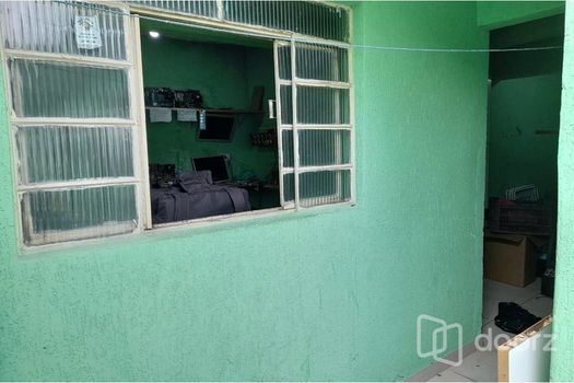 Foto 11 do(a) Casa de 2 quartos à venda em Jardim Itacolomi, São Paulo