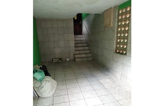 Foto 13 do(a) Casa de 2 quartos à venda em Jardim Itacolomi, São Paulo