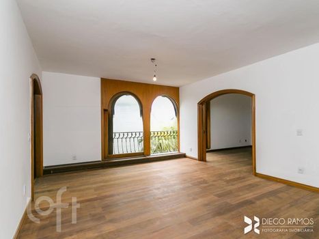 Foto 2 do(a) Apartamento de 4 quartos à venda em Vila Assunção, Porto Alegre