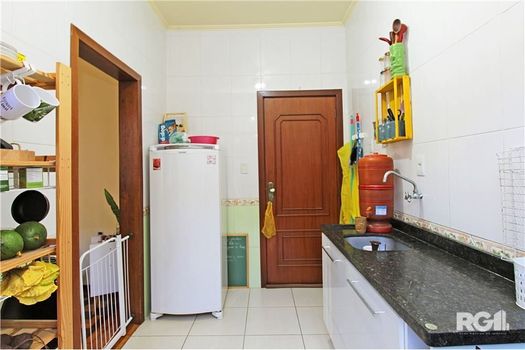 Foto 11 do(a) Apartamento de 2 quartos à venda em Santo Antônio, Porto Alegre