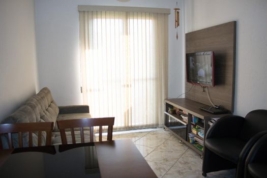 Foto 1 do(a) Apartamento de 2 quartos para alugar em Vila Palmeiras, São Paulo