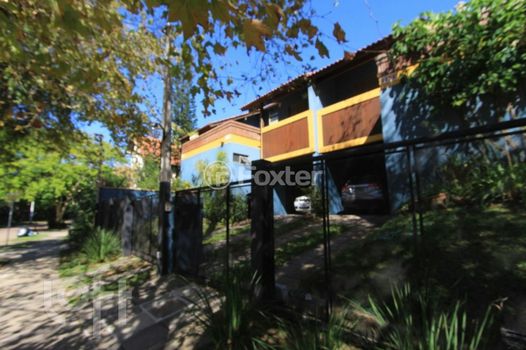 Foto 33 do(a) Casa em Condomínio de 3 quartos à venda em Jardim Sabará, Porto Alegre
