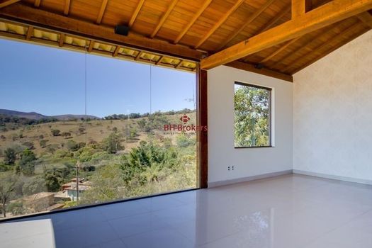 Foto 3 do(a) Casa em Condomínio de 4 quartos à venda em Pasárgada, Nova Lima