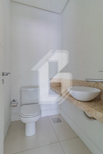 Foto 8 do(a) Apartamento de 3 quartos à venda em Boa Vista, Porto Alegre