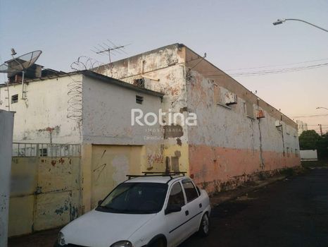 Foto 3 do(a) Galpão / Depósito / Armazém / Pavilhão false à venda em Bom Jesus, Uberlândia