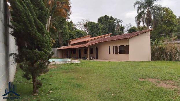Foto 1 do(a) Casa de 3 quartos à venda em Chácara Vista Alegre, Cotia