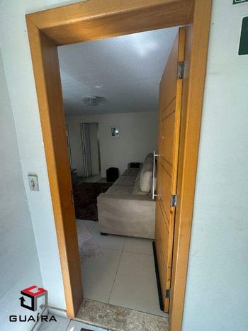 Foto 2 do(a) Apartamento de 2 quartos à venda em Jardim Ipê, Mauá